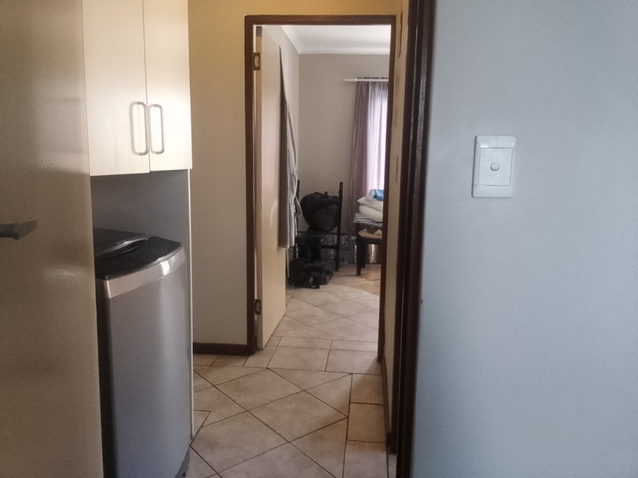 To Let 2 Bedroom Property for Rent in George South Western Cape